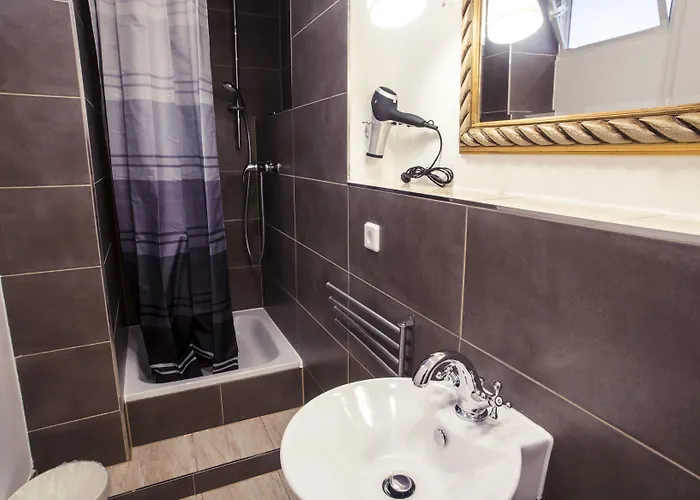 Hevals Grand Appartments Tempelhof Appartement *