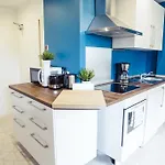 Hevals Grand Appartments Tempelhof *