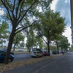 Hevals Grand Appartments Tempelhof Apartment