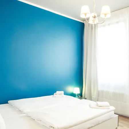 Appartamento Hevals Grand Appartments Tempelhof